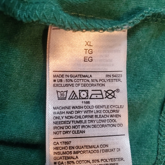 Men's Star Wars Christmas T-shirt - Picture 2 of 5